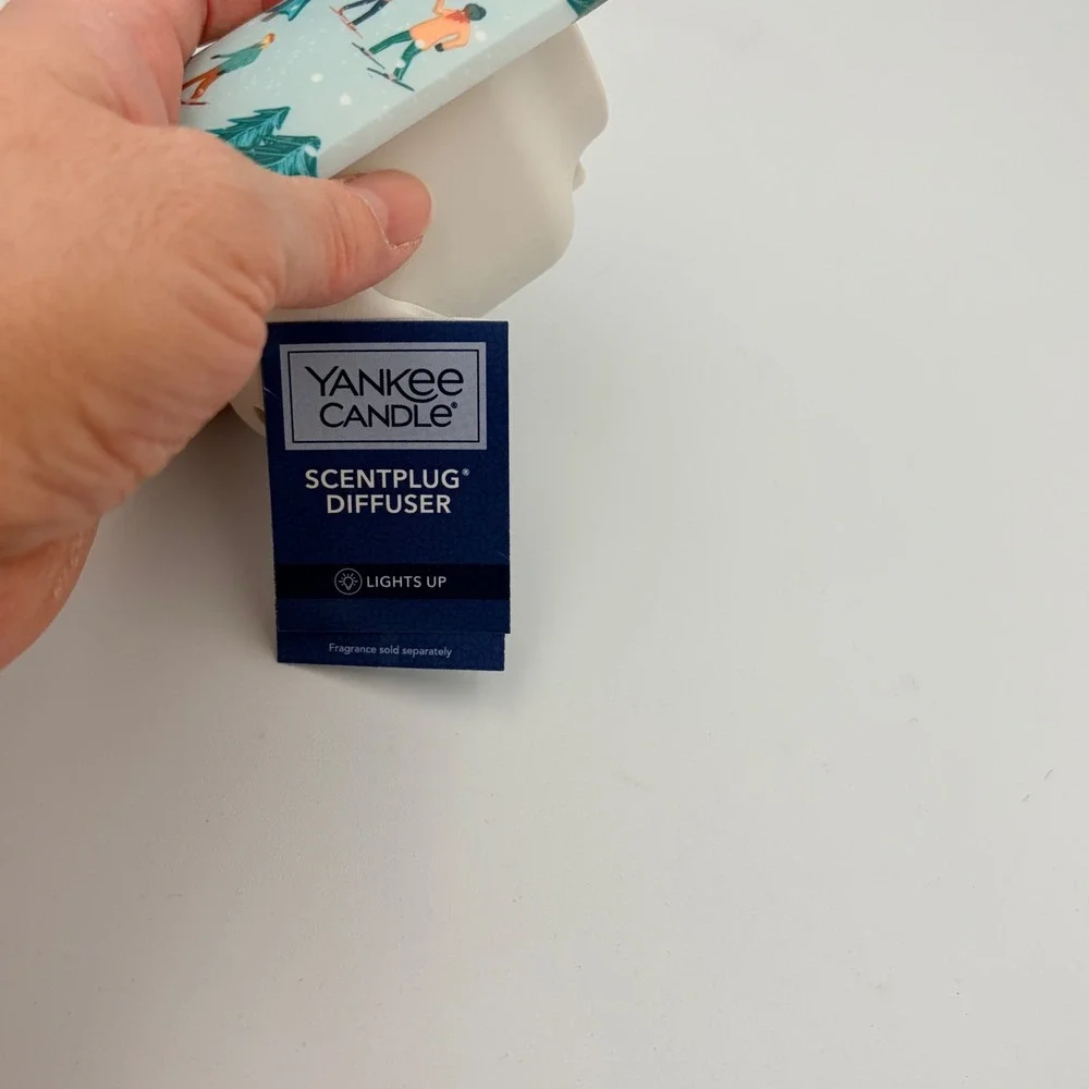 Yankee Candle‎ ScentPlug Diffuser Base Set Winter Ski Santa Sleigh Gifts